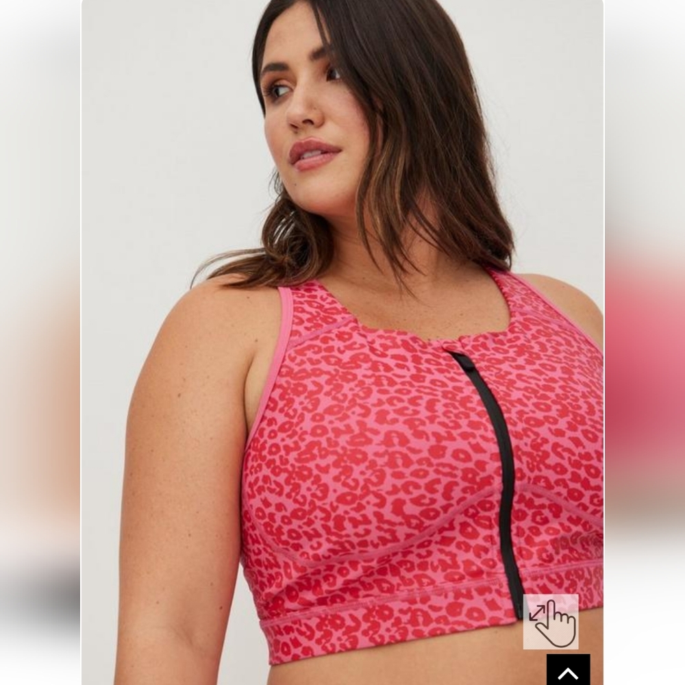 Torrid Low-Impact Cropped Zip Front Active Sports Bra VDay Pink Leopard